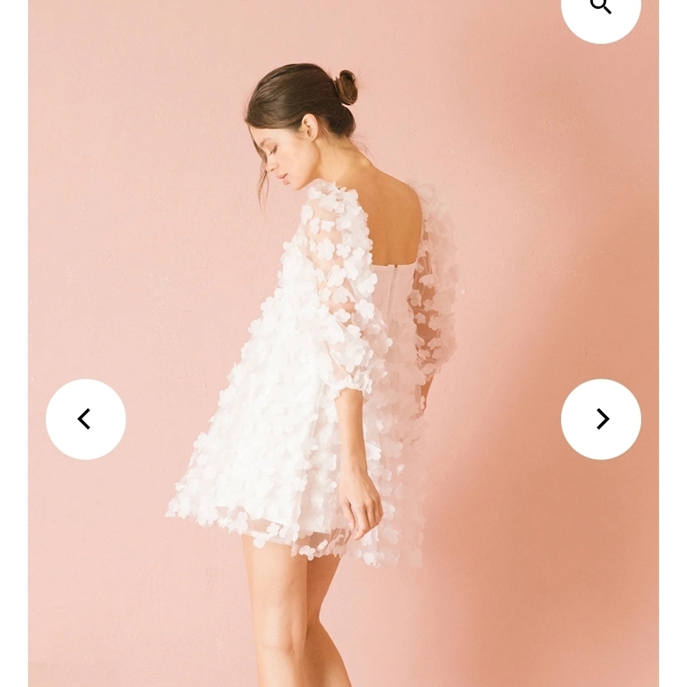 Elegant 3D White Floral With Pearls Mini Dress